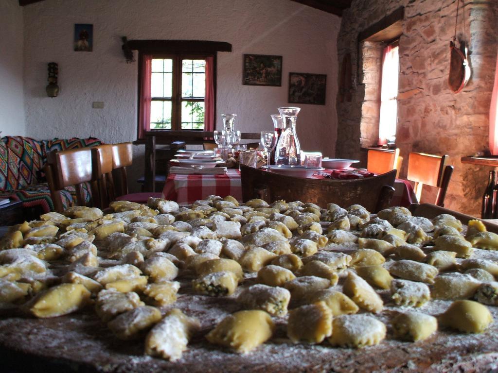 Molini di Triora Agriturismo La Fontana Dell'Olmo酒店 外观 照片